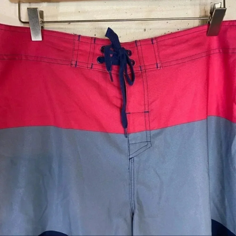 Burnside W34 color block men’s swim trunks‎